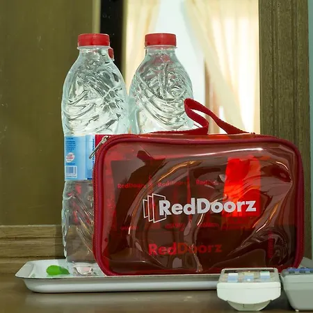 Reddoorz Near Simpang Siur Kuta Hotel
